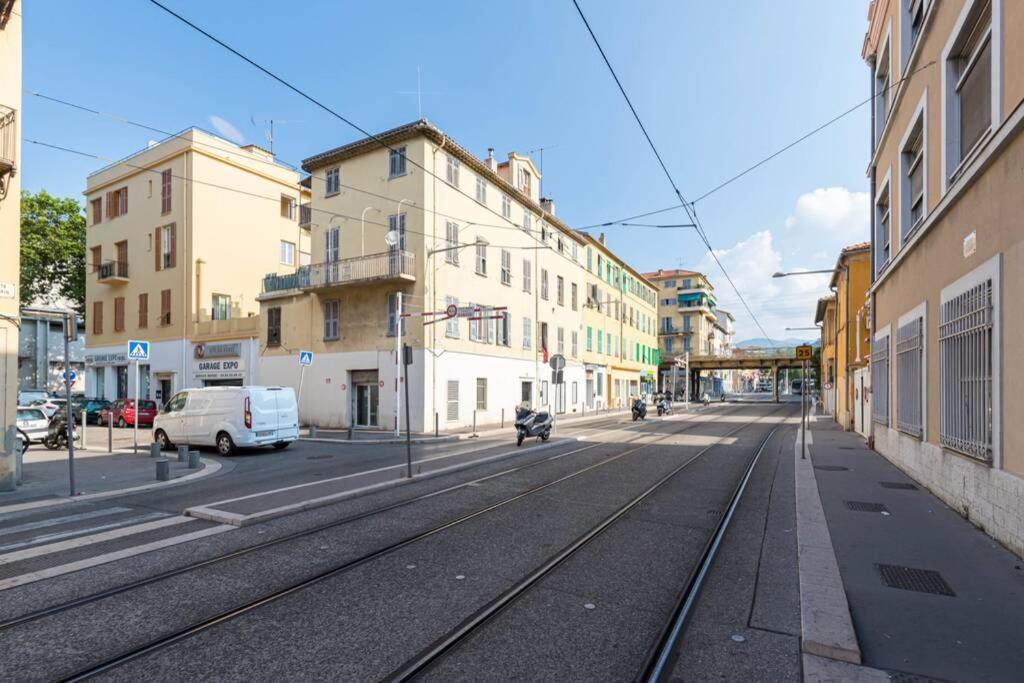 Studio Avec Balcon Proche Vieux - Tram à 10m