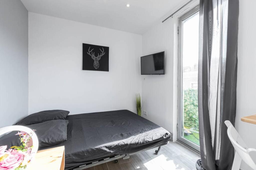 Appartement Studio Avec Balcon Proche Vieux - Tram à 10m Nice
